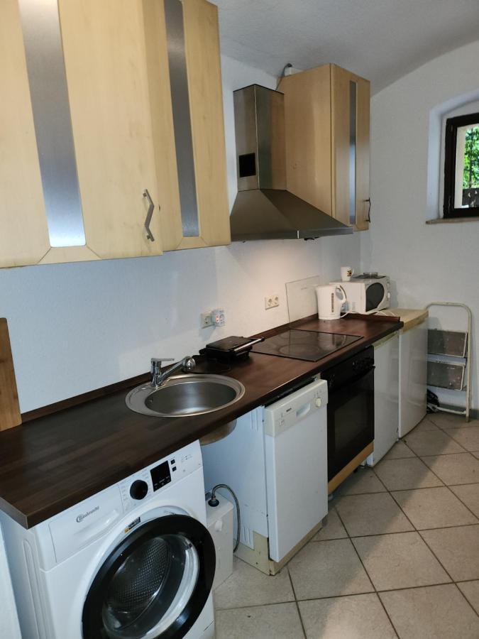 Ferienwhg Halle Relax-Oase: Spacious Apartment with Flexible Sleeping Arrangements Exterior photo